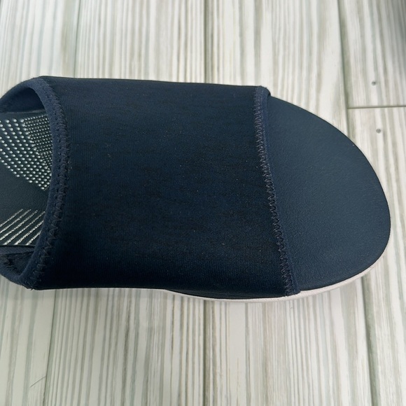 Clarks Arla Cloudsteppers Navy Blue Comfort Slide Summer Sandals Women’s Size 8 - Picture 6 of 12